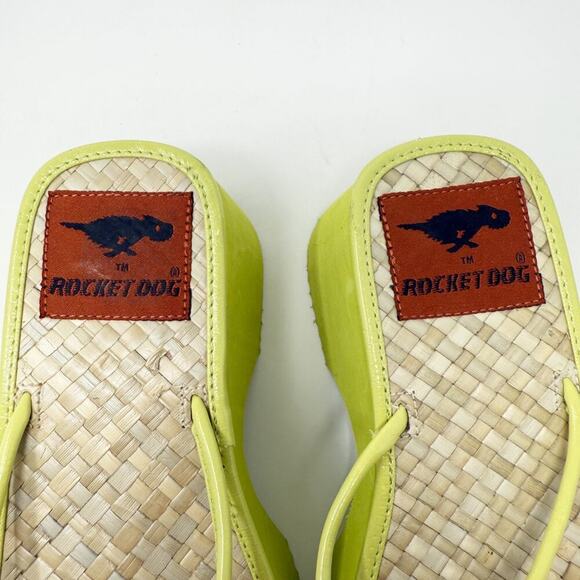 Vintage Y2K Rocket Dog Spring Green Chunky Platform Flip Flops Women's Sz 7 EUC - Picture 7 of 8